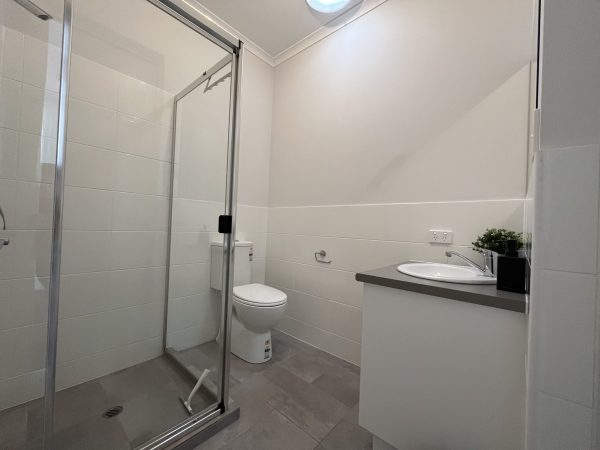 96C Esplanade, Semaphore - Image 24