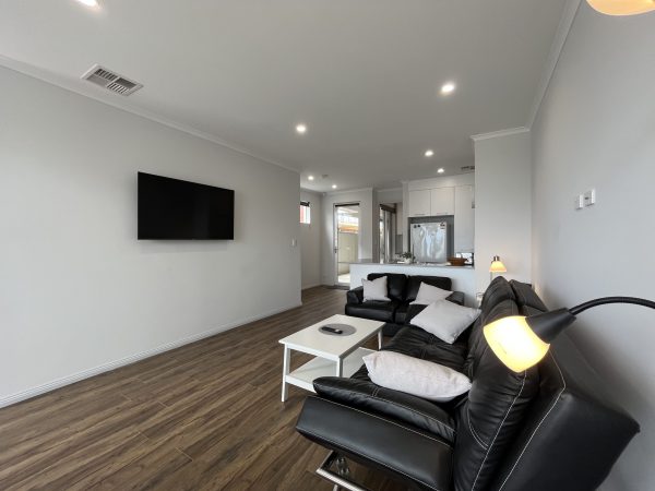 96C Esplanade, Semaphore - Image 8